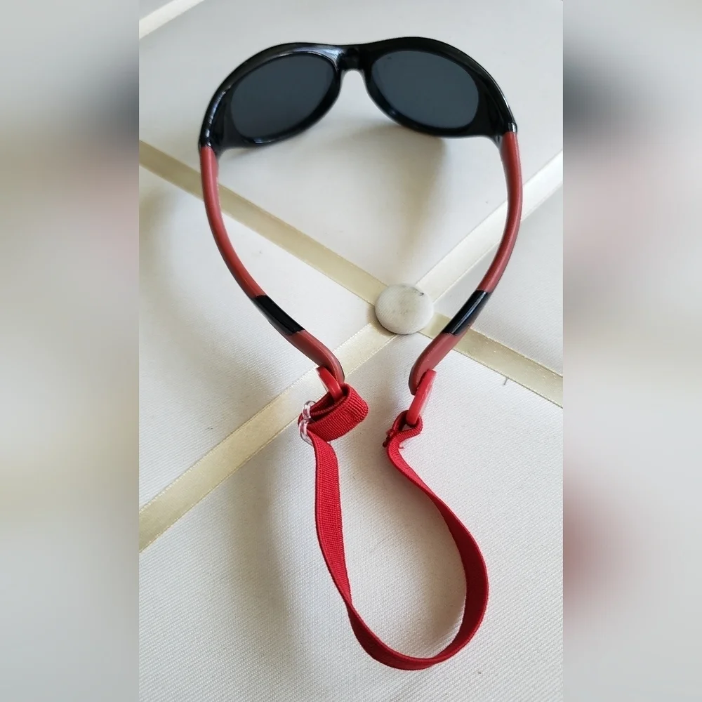 *3/$10 Real Kids Black/Red Flex Fit Removable Band Smoke Lens, 0+